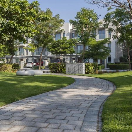 Stay By Latinem Luxury Studio Holiday Home G6-6103 Near Burj Khalifa Dubaj Kültér fotó