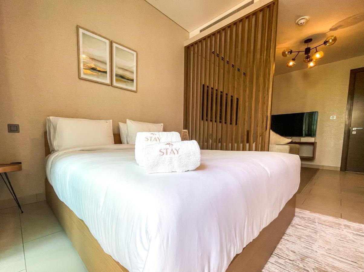 Stay By Latinem Luxury Studio Holiday Home G6-6103 Near Burj Khalifa Dubaj Kültér fotó